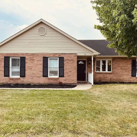 Villa Tranquility In Trenton -Sleeps 9